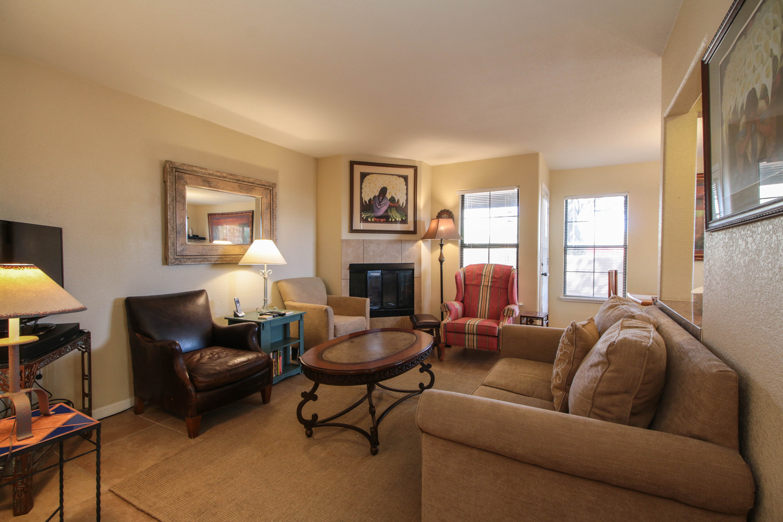 6651 N. Campbell Ave. #108